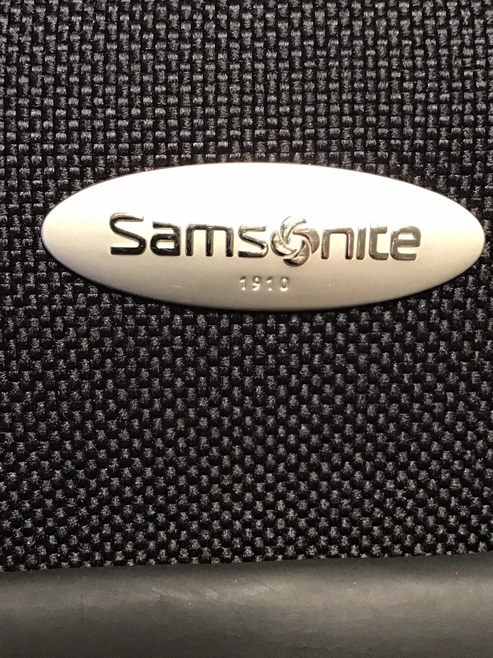 Vintage Samsonite 1910 Wheeled Black Travel Garment Bag with Telescoping Handle